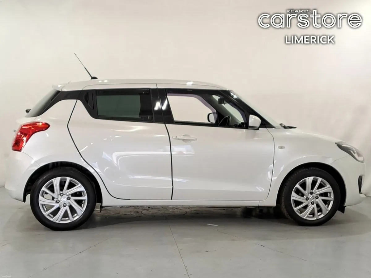 Suzuki Swift 1.2 SZ-T Hybrid Dualjet MT - Image 2