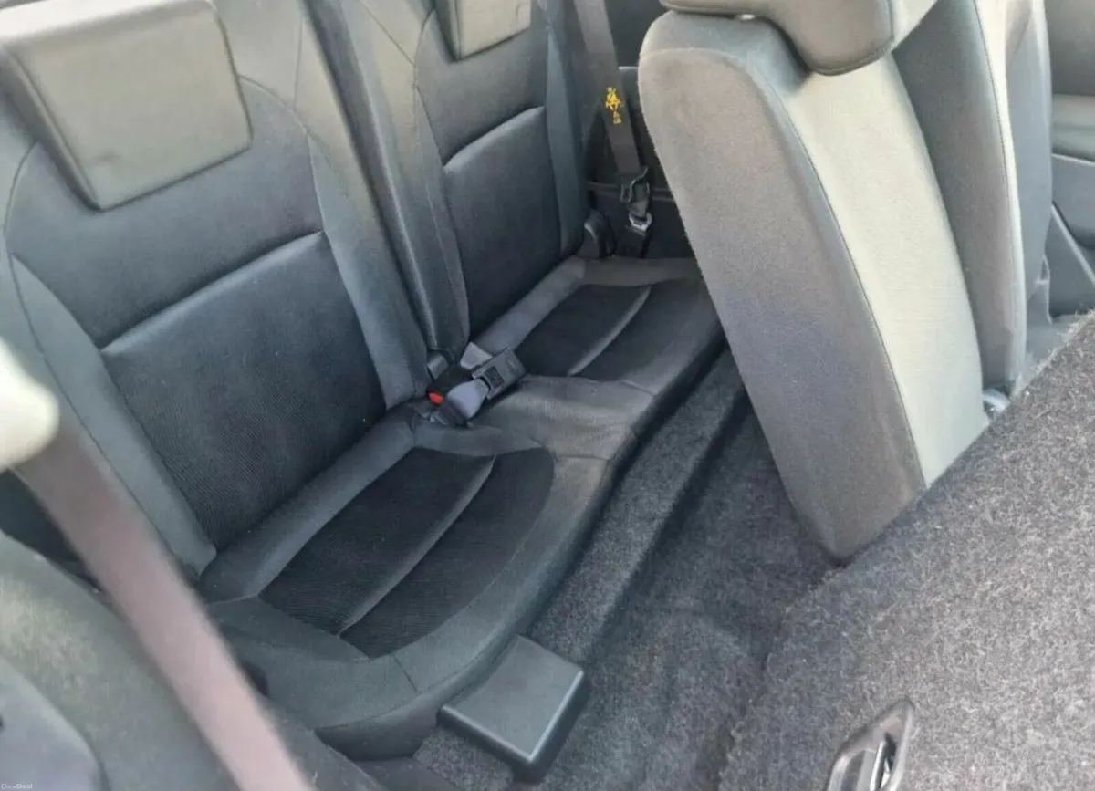 Nissan Qashqai+2  7 seater - Image 2