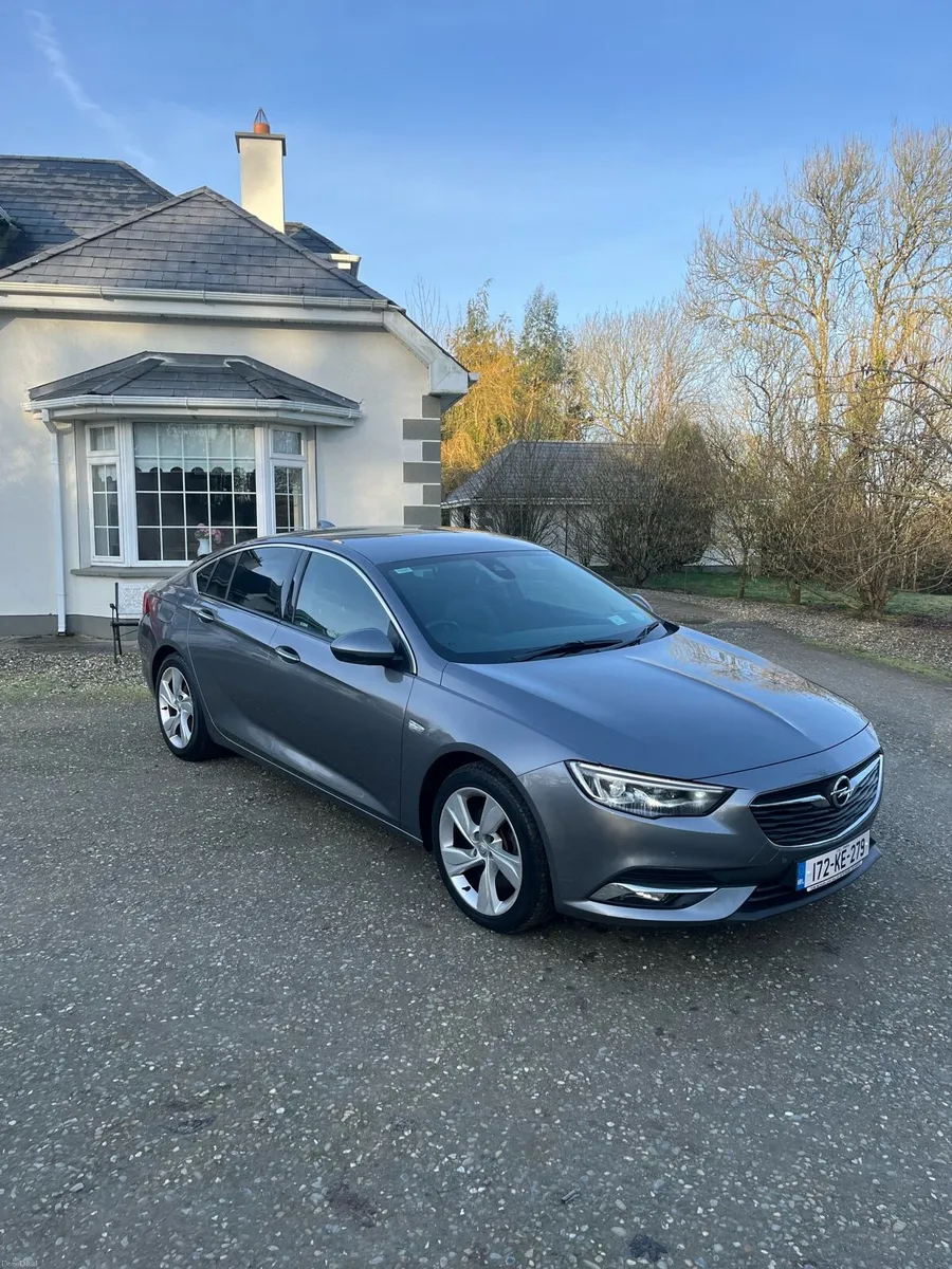 Opel insignia - Image 1