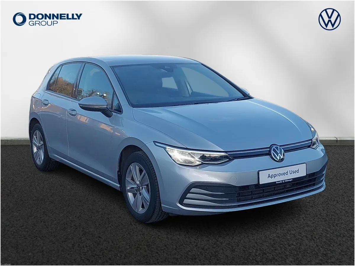 Volkswagen Golf Hatchback Life - Image 1