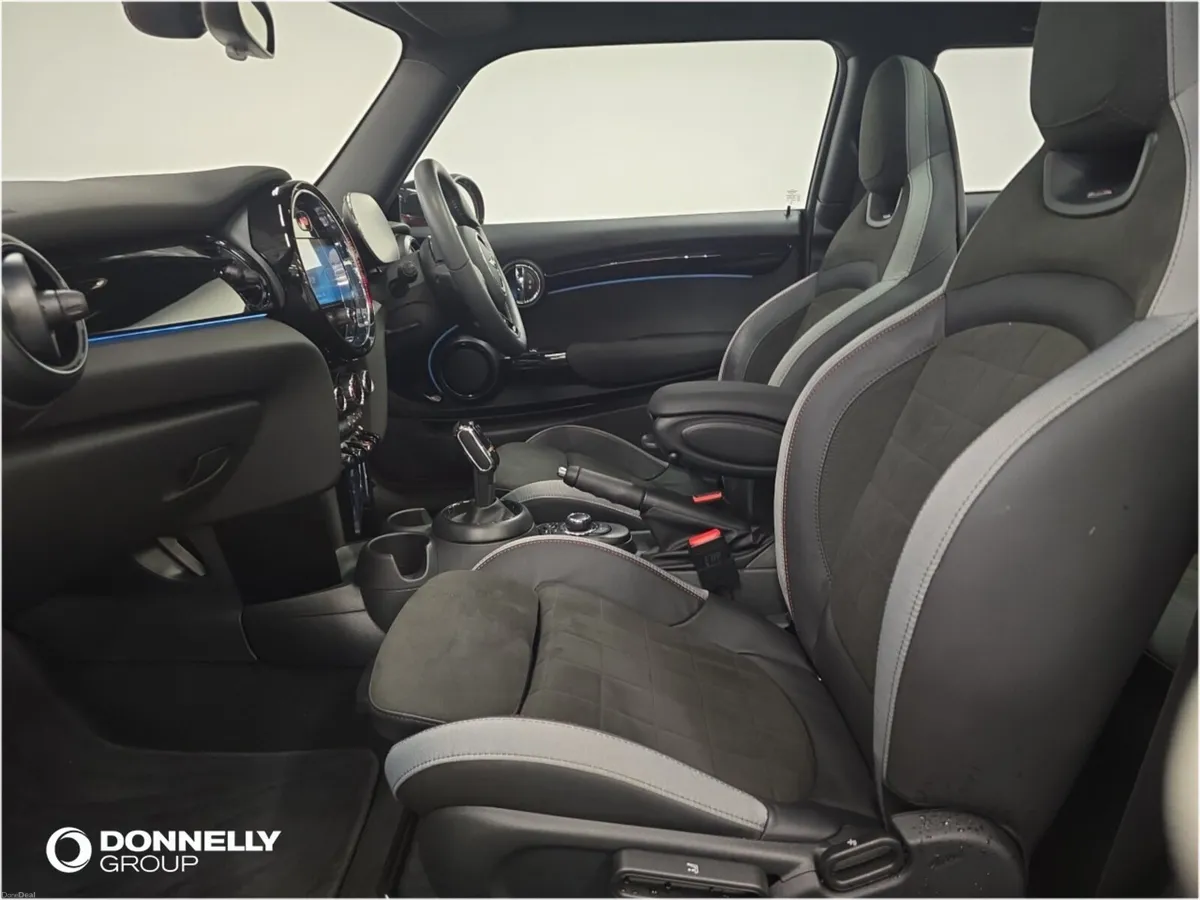 MINI HATCHBACK Cooper Sport - Image 4