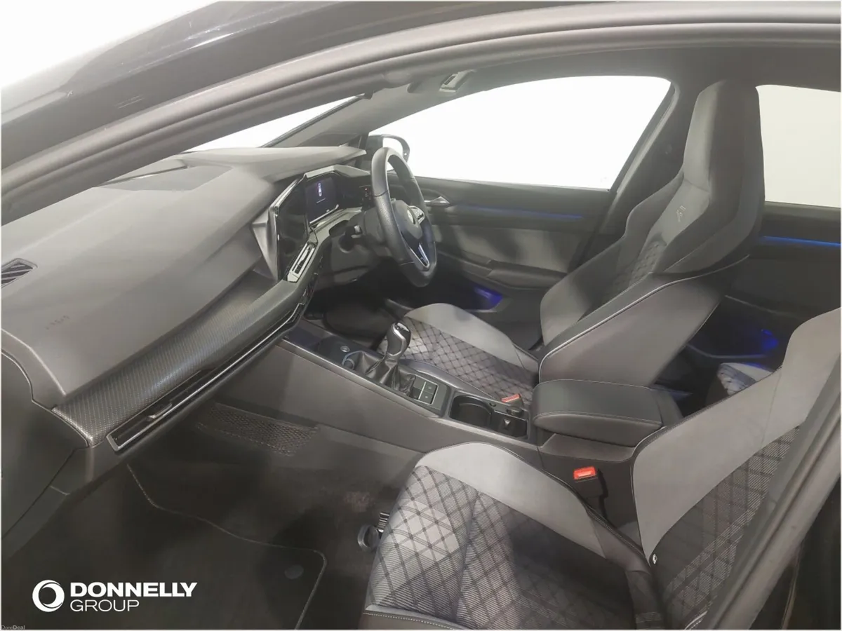 Volkswagen Golf Hatchback R-Line - Image 2