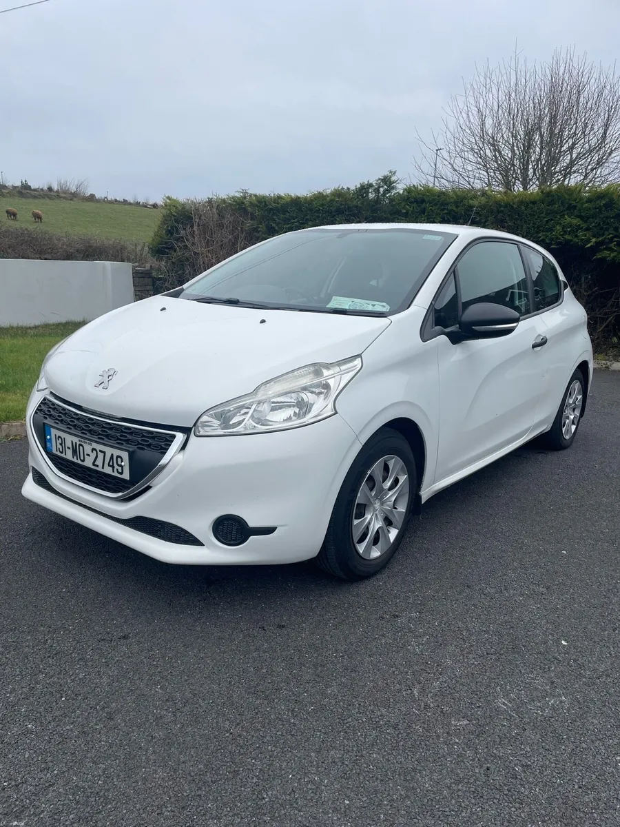 Peugeot 208-Low Miles - Image 1