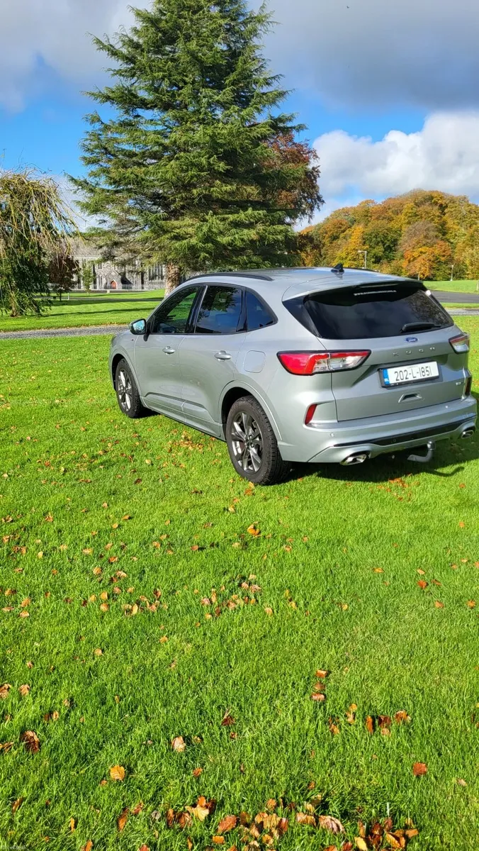 2.0 diesel Ford Kuga 2020 Top Spec - Image 2