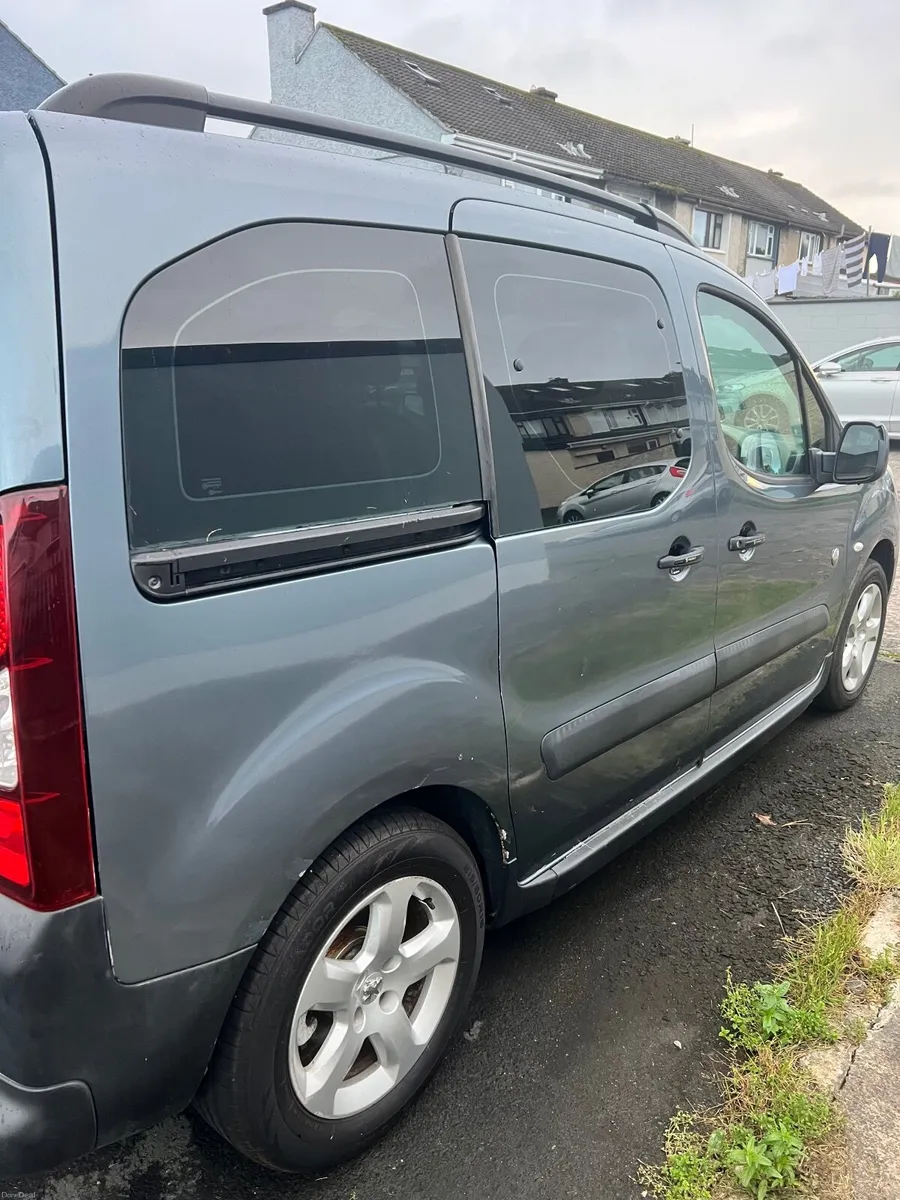 Peugeot Partner Tepee 2013 - Image 2