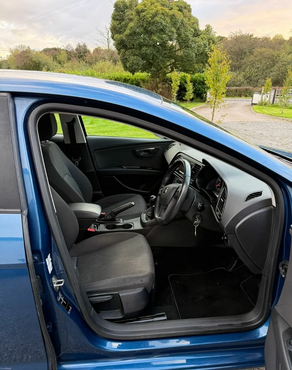 SEAT Leon 2014 - Image 2