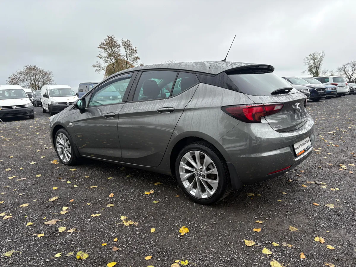 Opel Astra - Image 3
