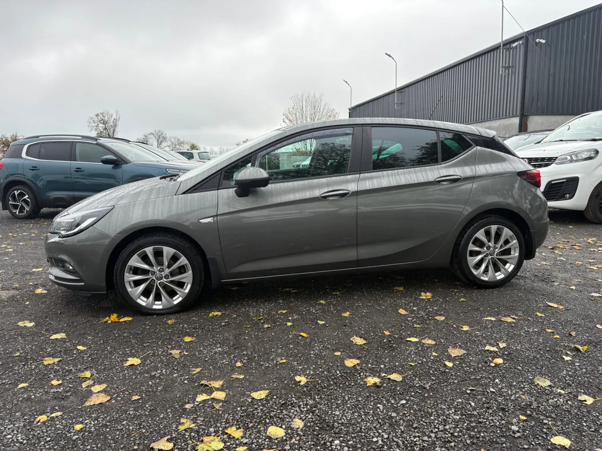 Opel Astra - Image 2