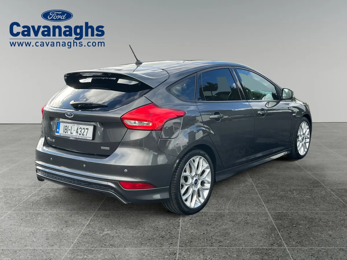 2018 Ford Focus ST-Line 1.0L Ecoboost 125PS - Image 4