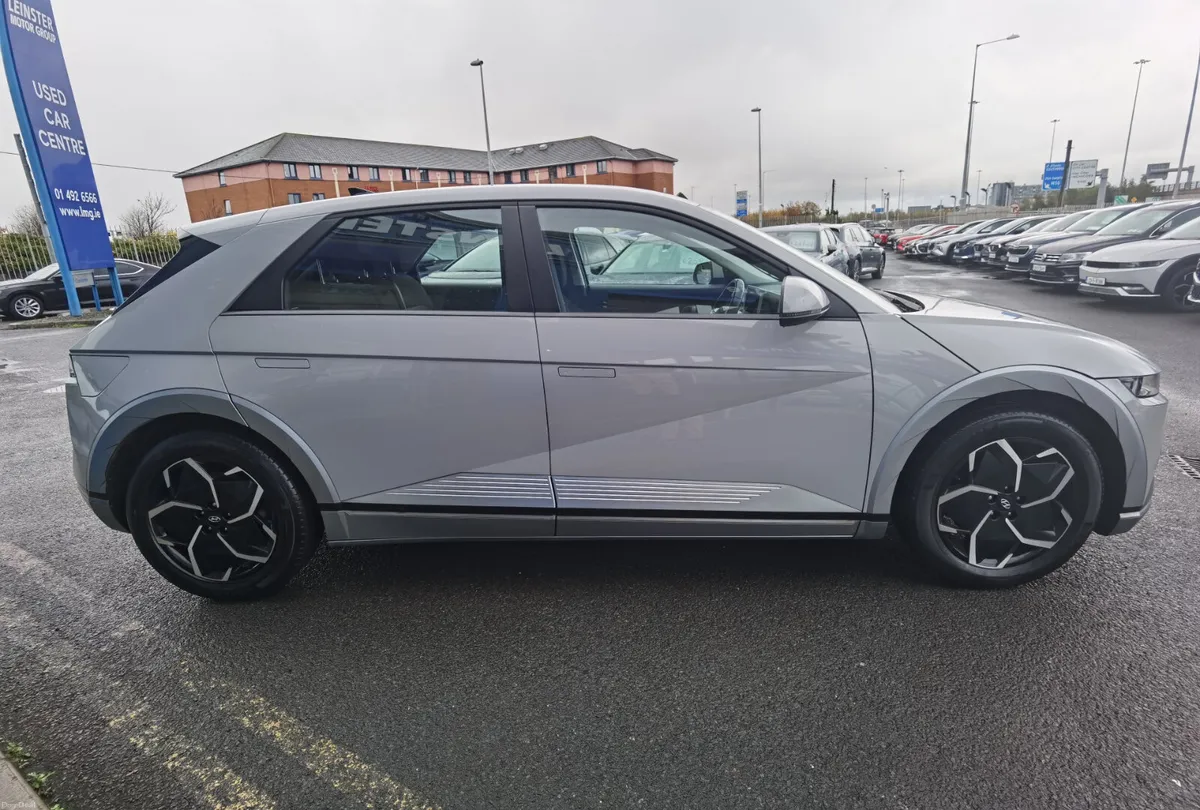 HYUNDAI IONIQ 5 73KWH PREMIUM - Image 4