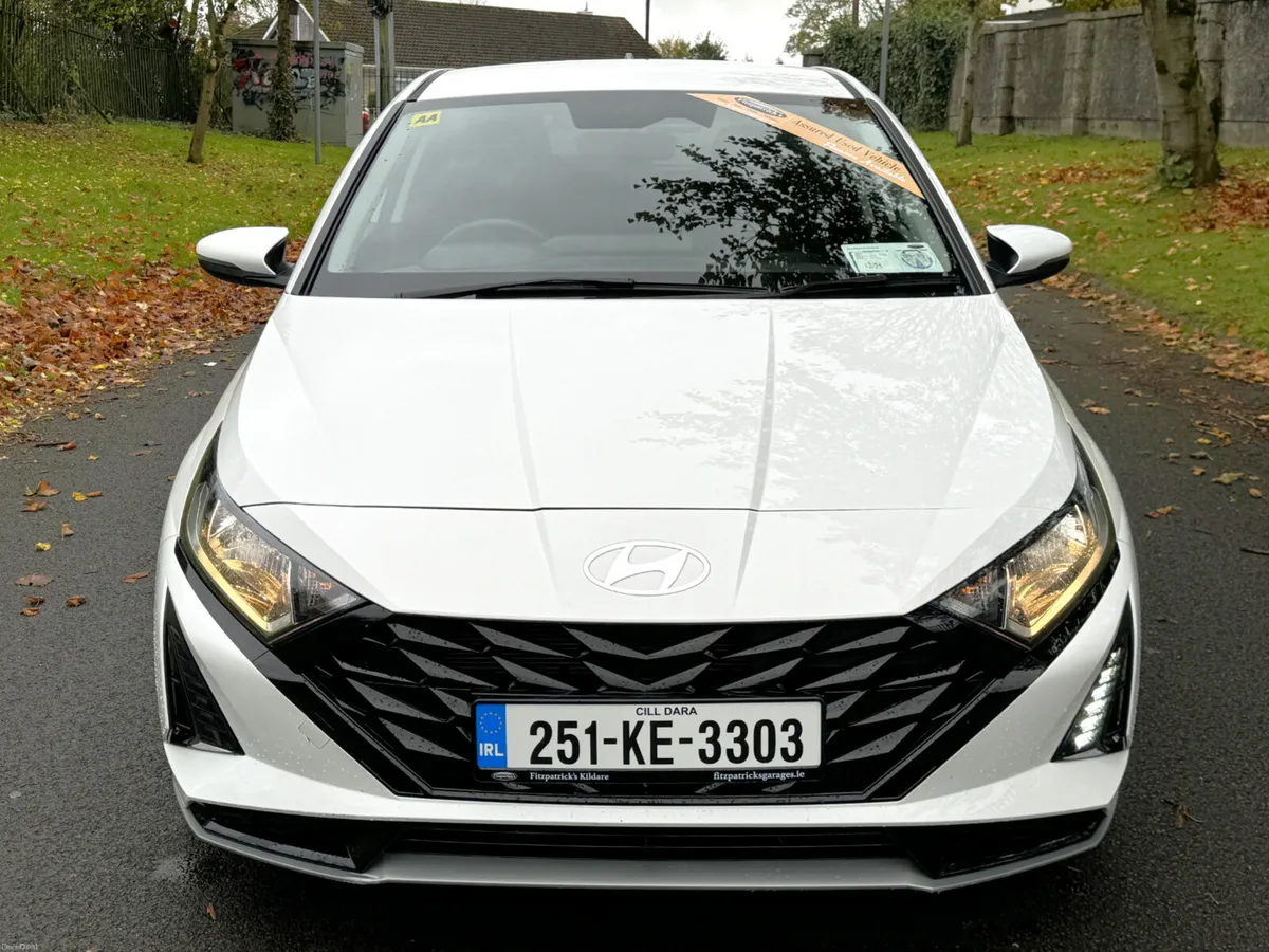 Hyundai i20 AUTOMATIC Deluxe Plus - 2025 - Image 3