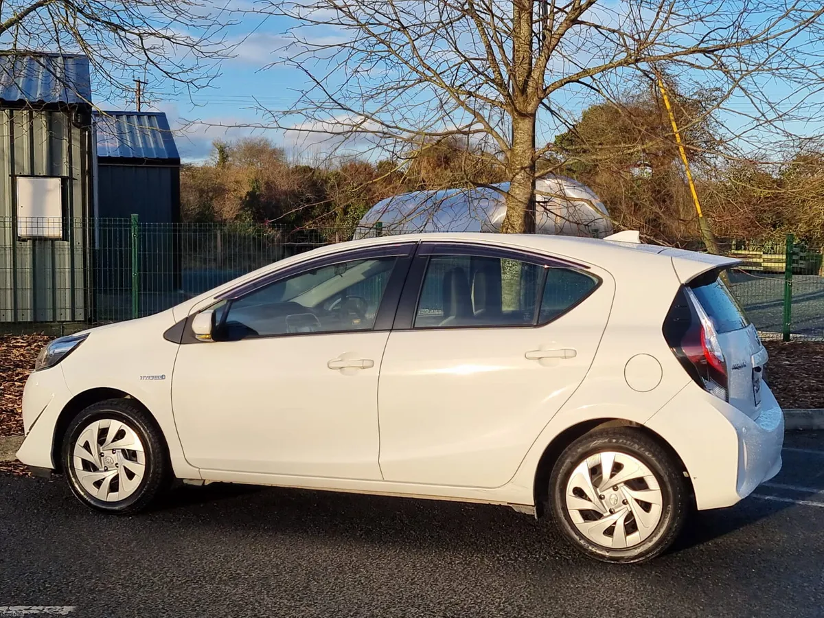2019 TOYOTA AQUA HYBRID AUTO NCT&WARRANTY €12,900 - Image 5