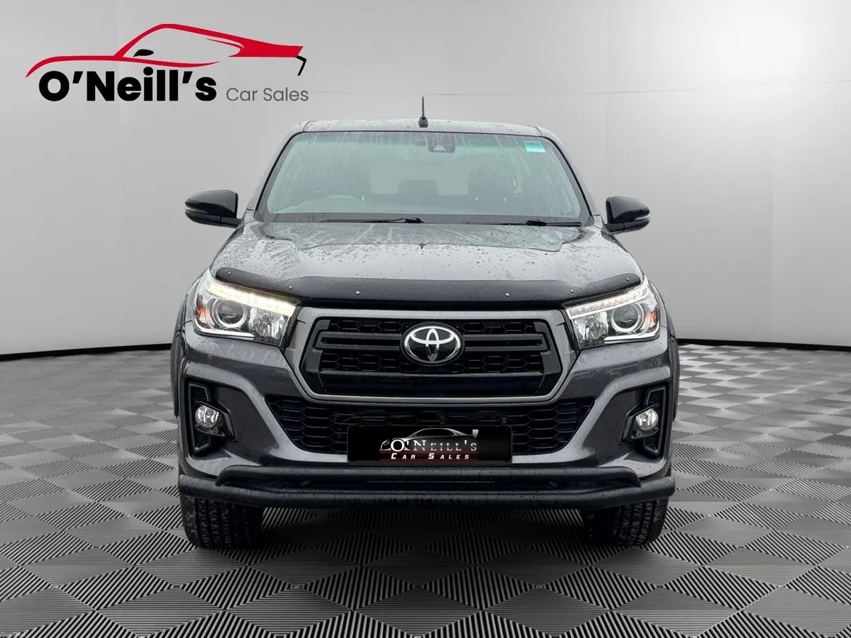 Toyota Hilux 2020 2.4 D-4D INVINCIBLE X AUTO #293 - Image 4