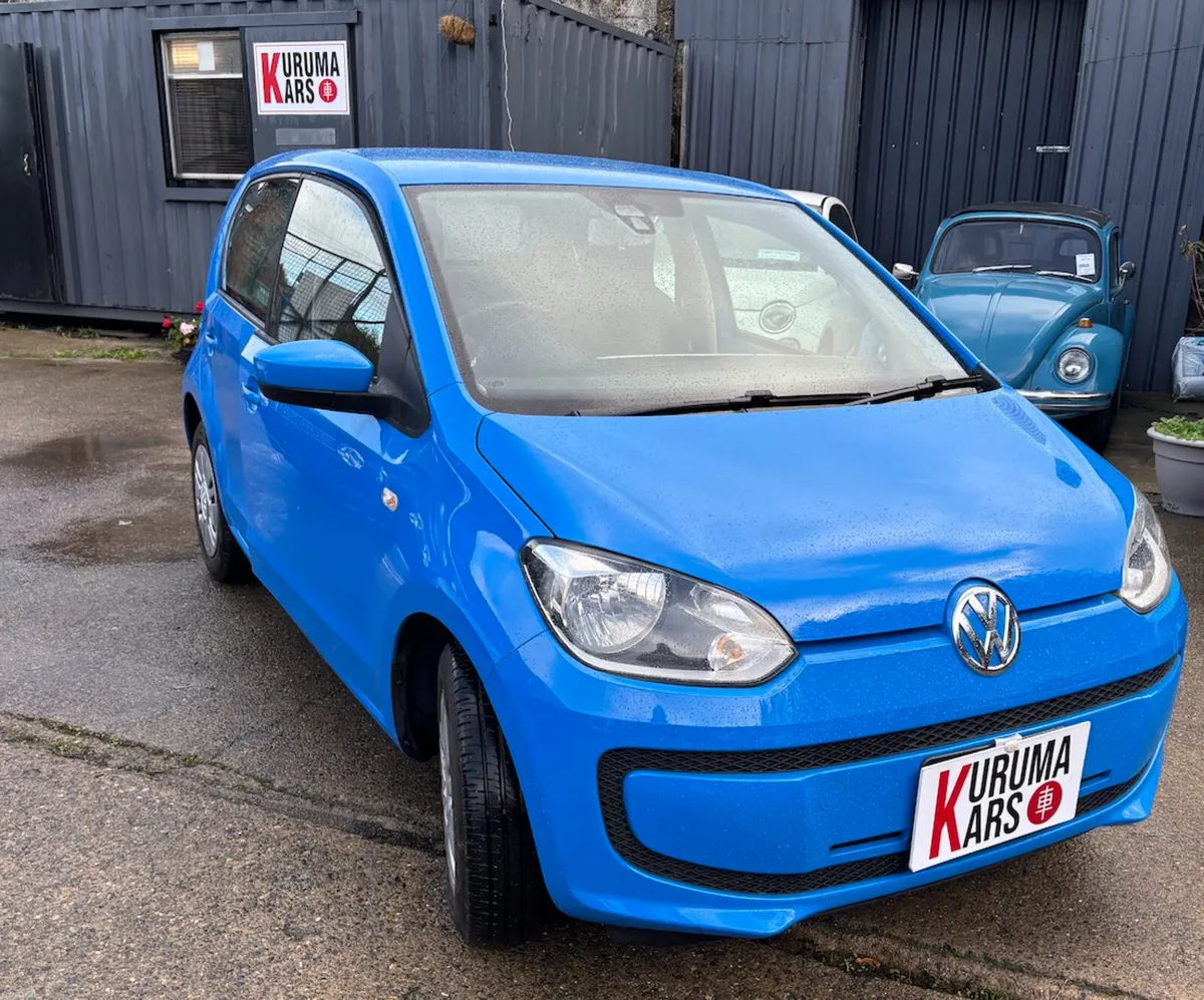 Only 15,700 KM | Automatic  | Excellent condition - Image 3