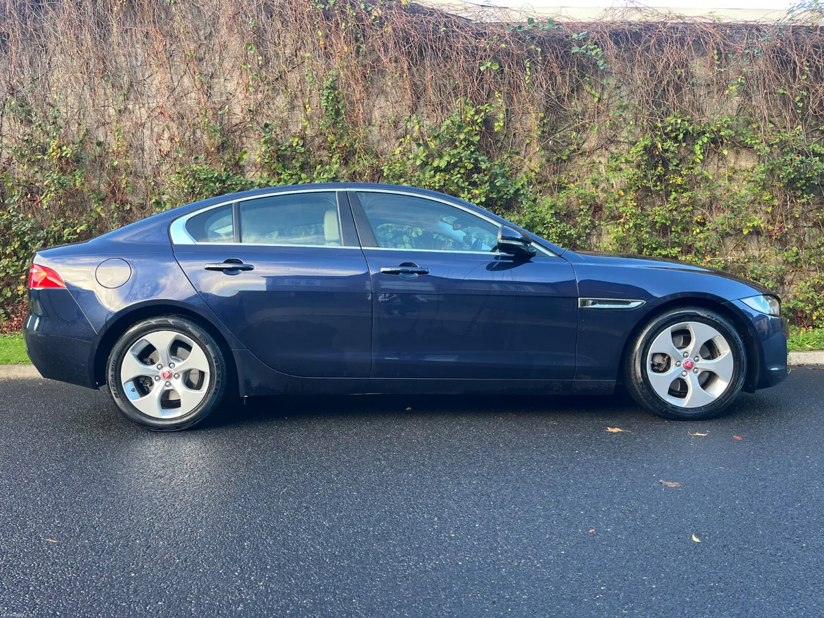 Jaguar XE 2017 (NCT 04/27 TAX 04/26) - Image 3