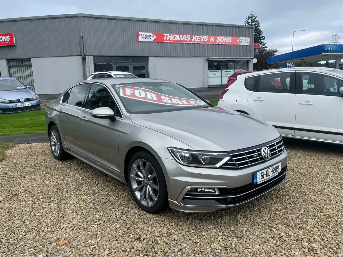 2015 Volkswagen Passat R-Line 2.0TDI - Image 1