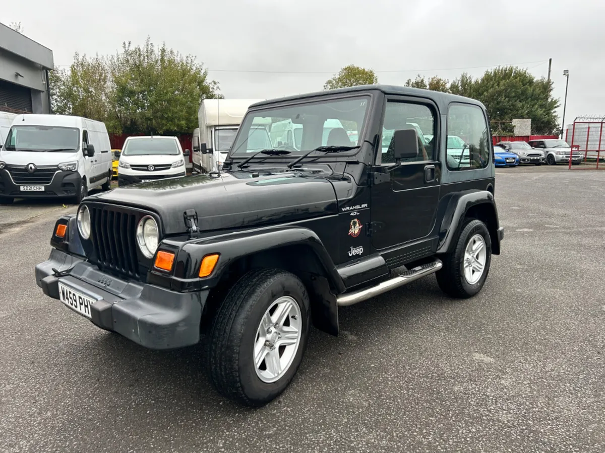 Jeep Wrangler Sahara V6 Auto - Image 3