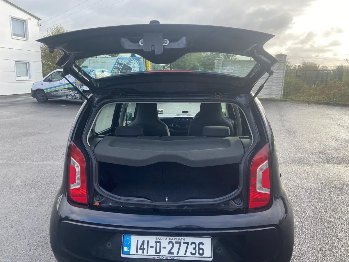 Volkswagen up! 2014 - Image 3