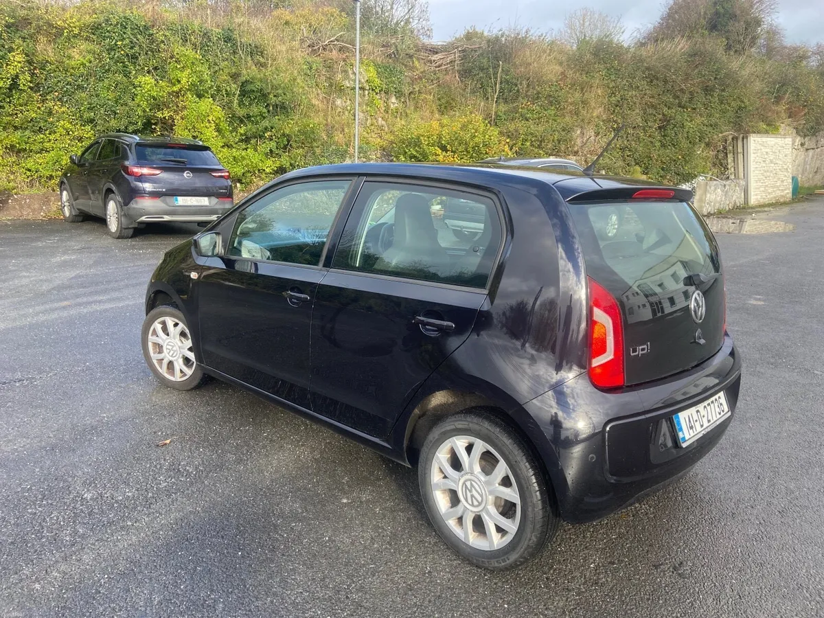 Volkswagen up! 2014 - Image 2