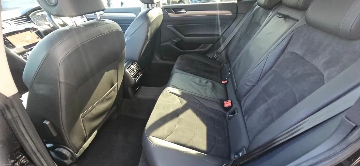 Volkswagen Arteon LOW MILEAGE*2.0 TDI Elegance 150 - Image 4