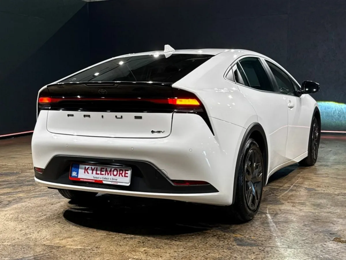Toyota Prius 1.8 HYBRID AUTOMATIC - CRUISE CONTROL - Image 4