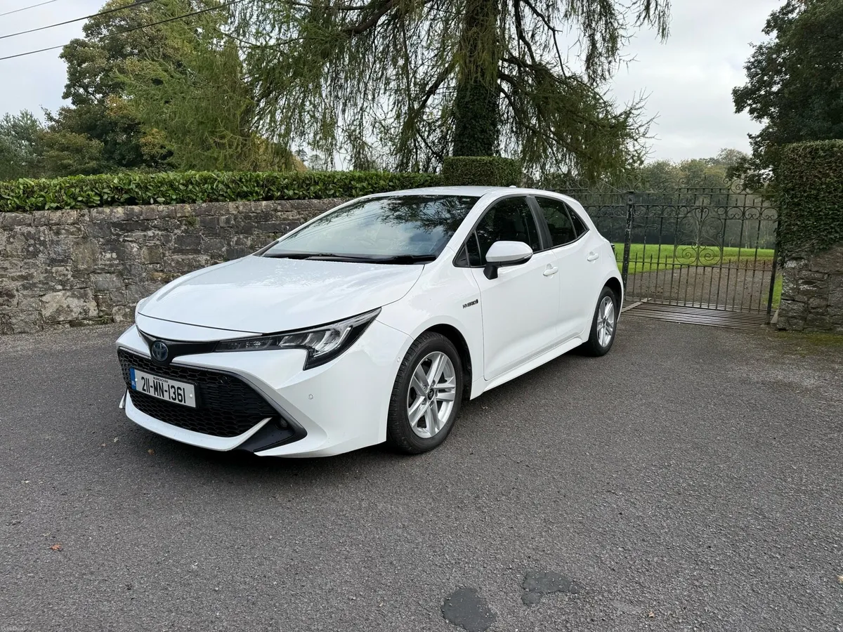 2021 Toyota Corolla icon hybrid automatic - Image 3