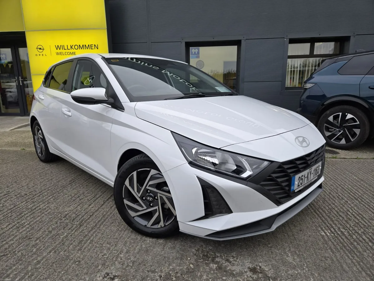 Hyundai i20 DELUXE PLUS - Image 2