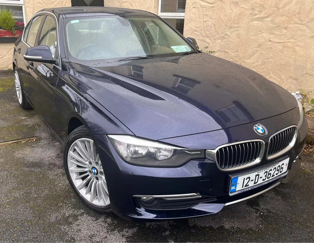 BMW 318D Luxury F30 - Image 1