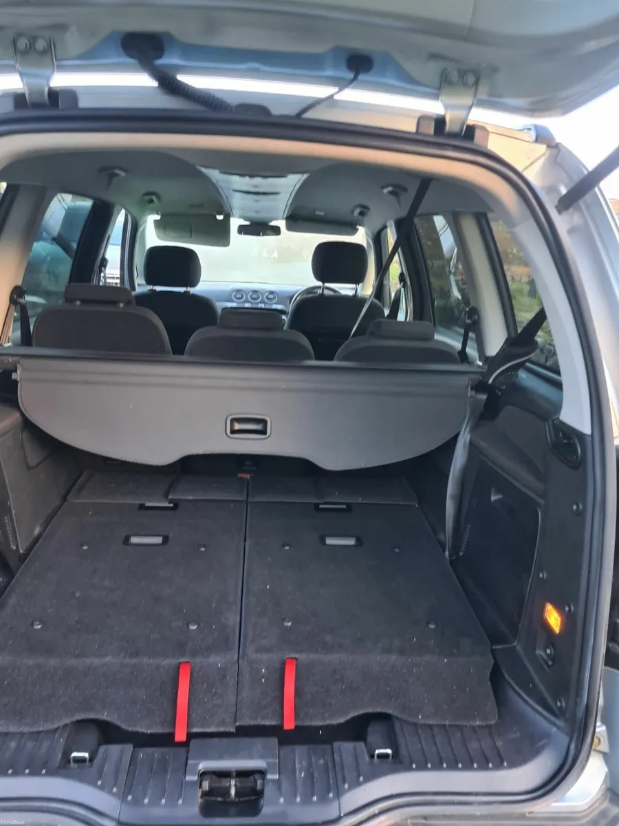 Ford Galaxy Titanium 2.0tdi 2013 - Image 4