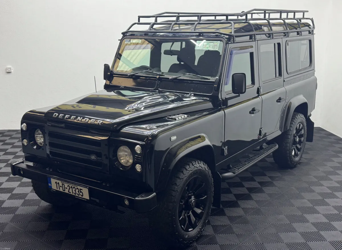 2011 Land Rover Defender - Image 4