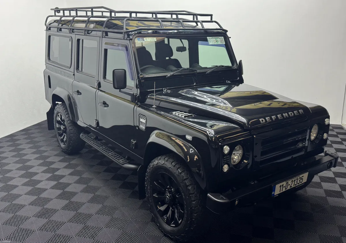 2011 Land Rover Defender - Image 2