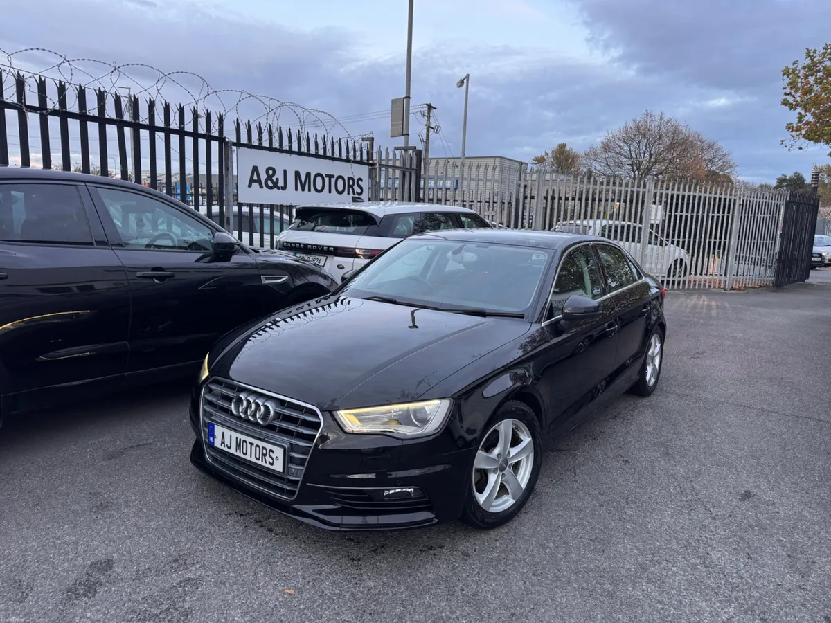 15 AUDI A3 AUTOMATIC SALOON - Image 1