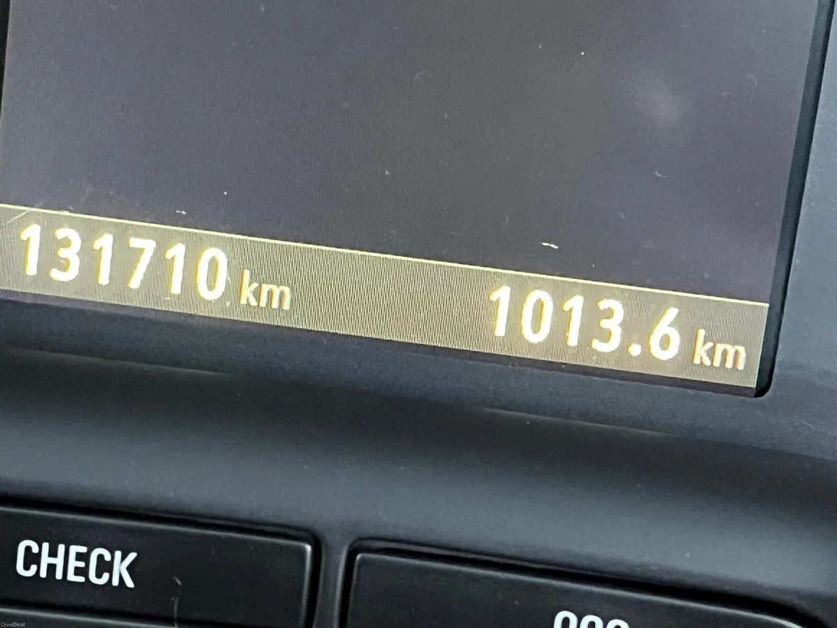 Opel Grandland X 2019 - Image 2