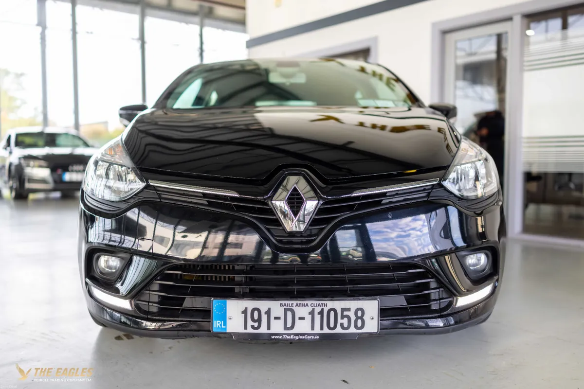 Renault Clio IV DYNAMIQUE NAV TCE 90 M 4DR - Image 2