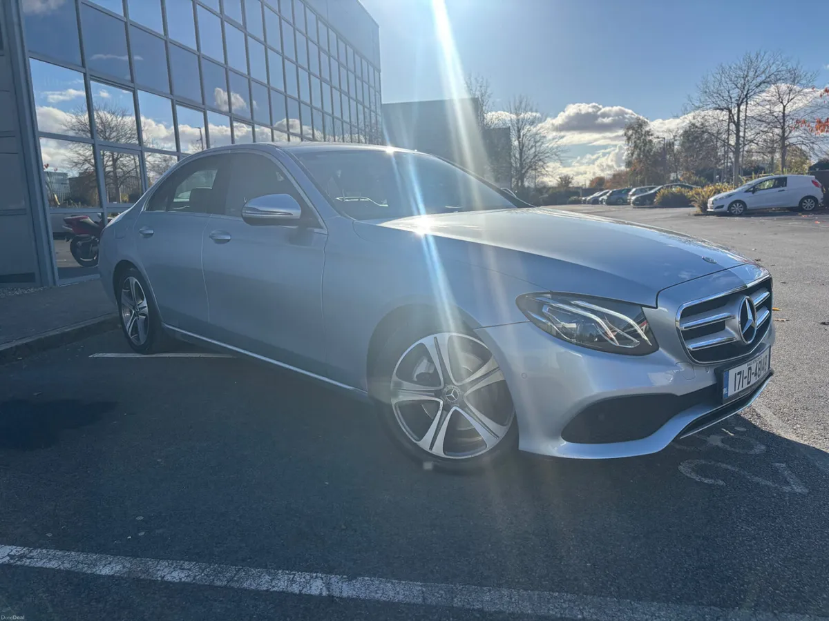 171 Mercedes-Benz E-Class E220 Avantgarde Auto. - Image 5