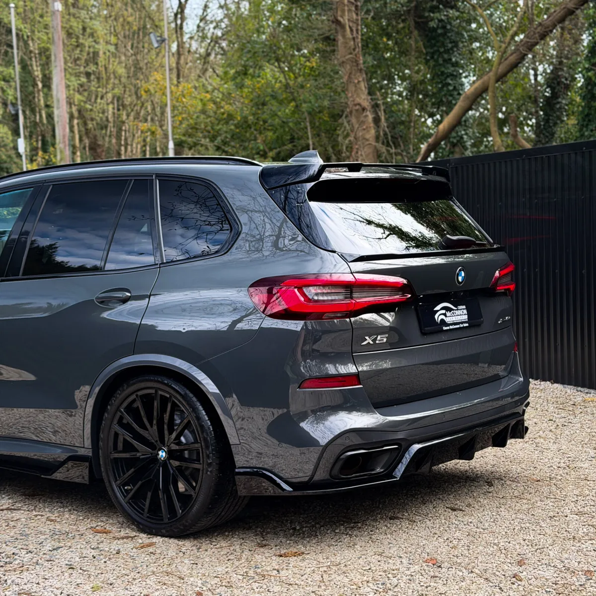 DEPOSIT TAKEN 2021 (212)  BMW X5 45E MSPORT - Image 4