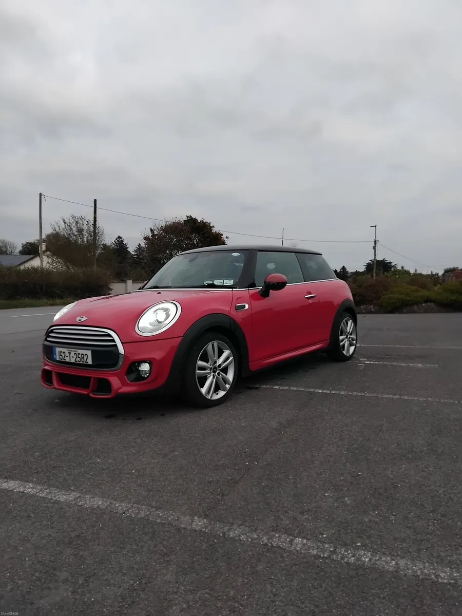 Mini Cooper 2015 - Image 1