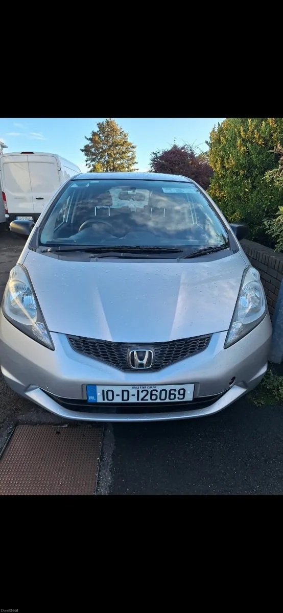 Honda Jazz 2010 - Image 2