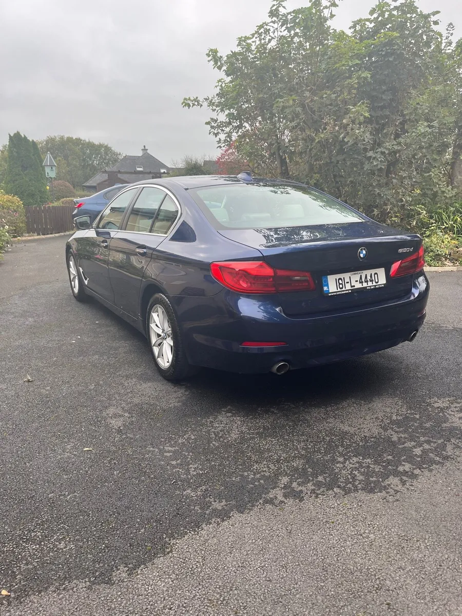 BMW 5 Series 520D SE AUTO - Image 4