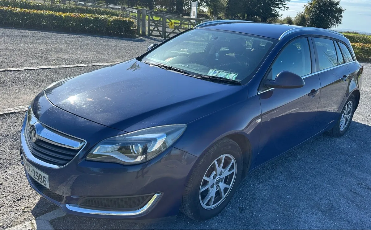Vauxhall Insignia 2.0D ESTATE. Long NCT/TAX - Image 3