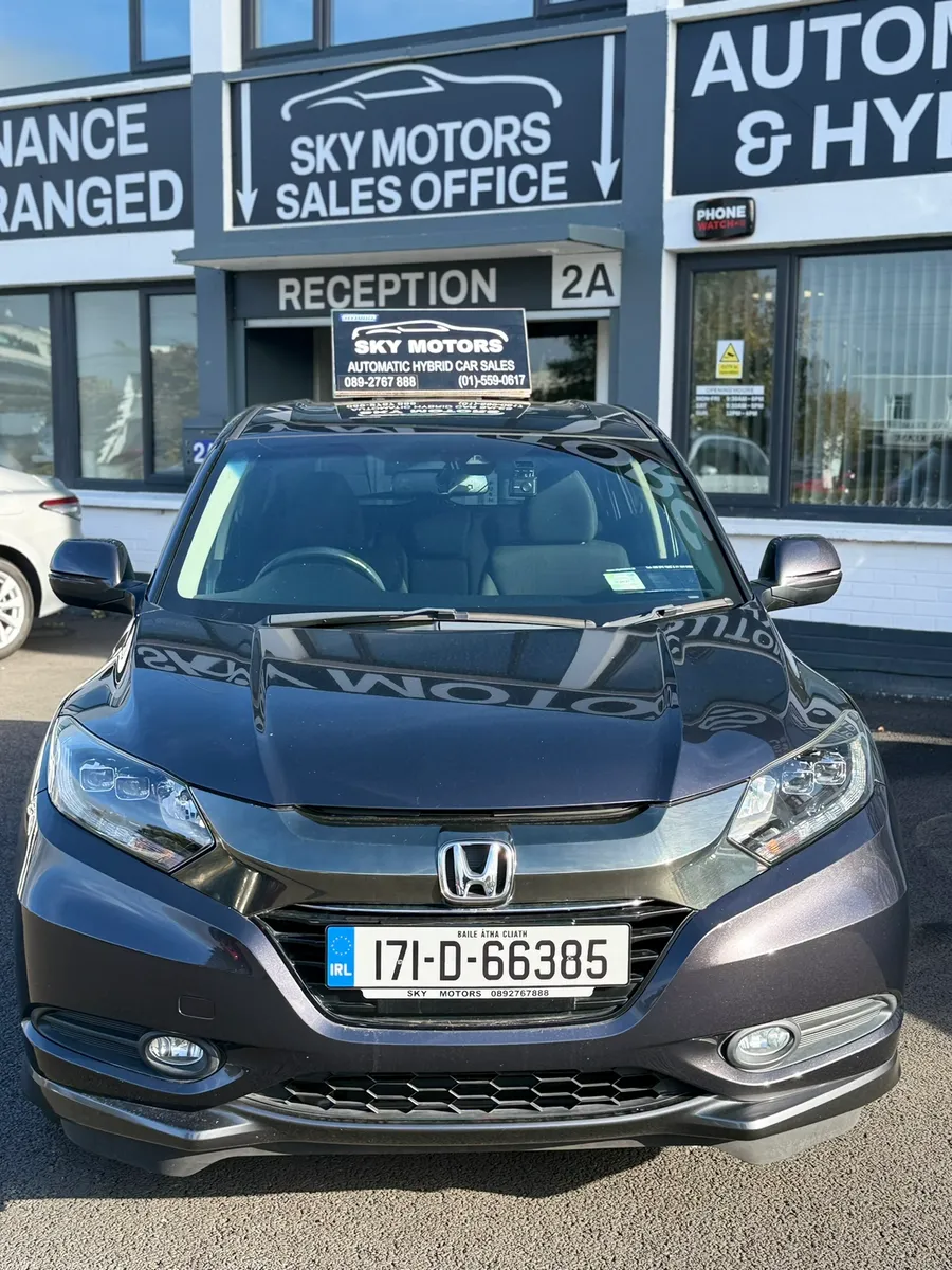 2017 Honda Vezel(HRV)1.5 hybrid auto,41K Miles - Image 2