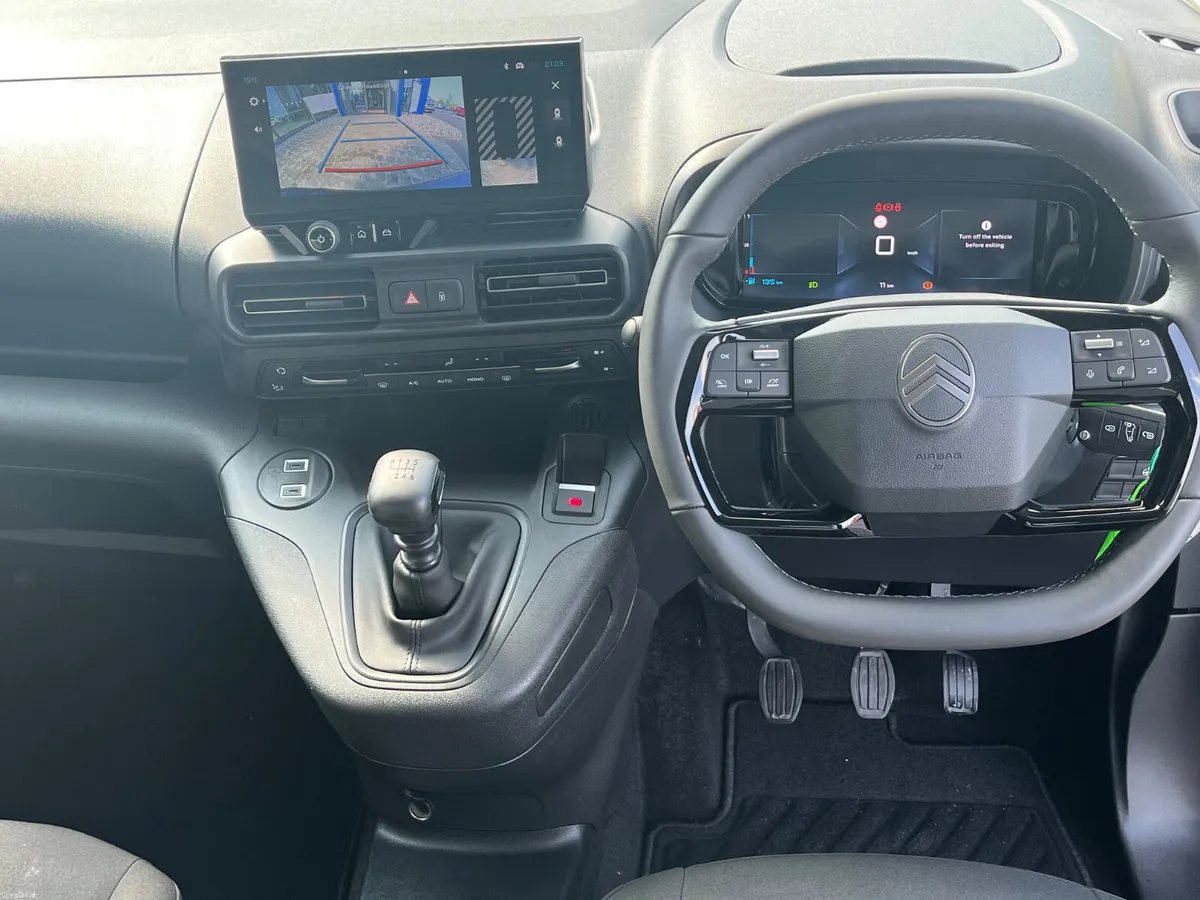 New Citroen Berlingo SWB, 4 Seater, WAV - Image 6