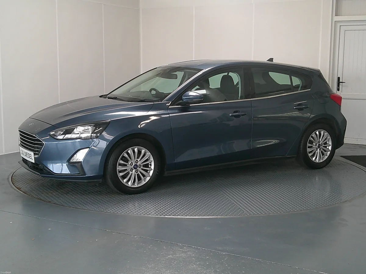 Ford Focus 2020 - Image 3