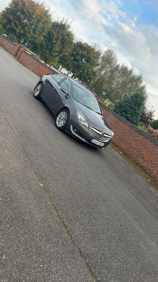 Opel insignia - Image 1