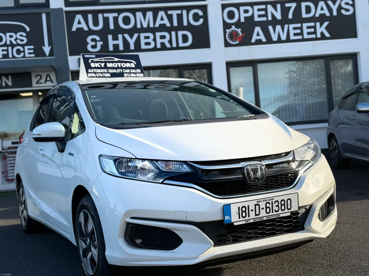 2018 Honda JAZZ/Fit 1.5 Petrol Hybrid ,Automatic - Image 3