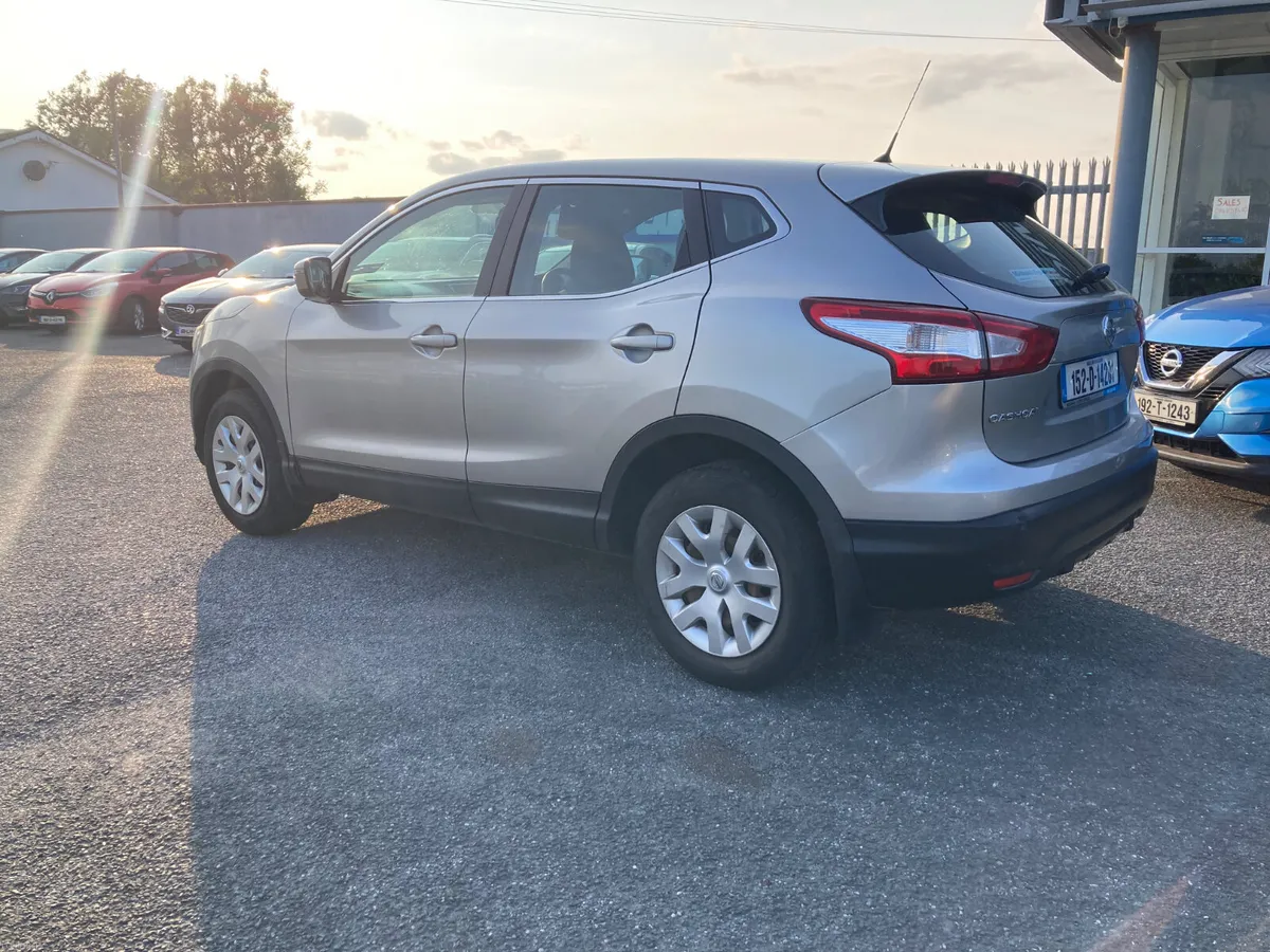 Nissan Qashqai 1.5 DCi XE IRISH FSH 152 - Image 4