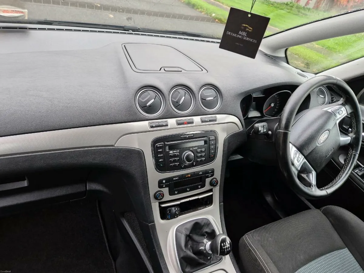 Ford S Max 2011 new nct very clean Ready to drive. - Image 3