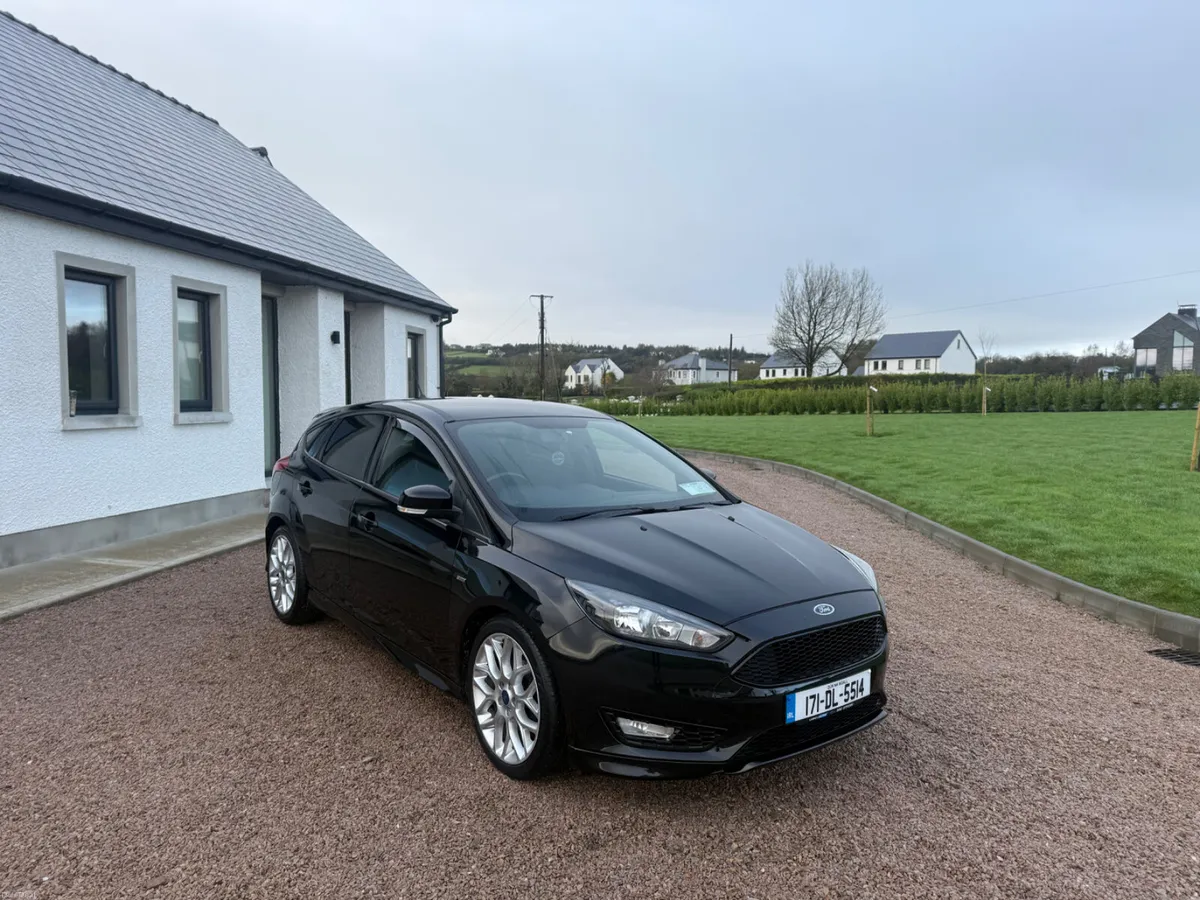 171 Ford Focus ST Line - Image 3