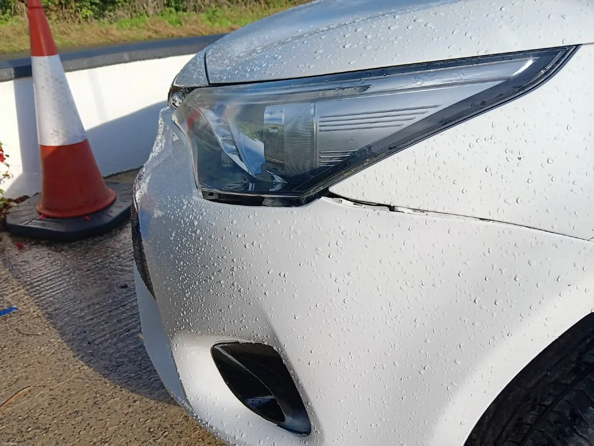 Toyota Avensis 2017 - Image 3