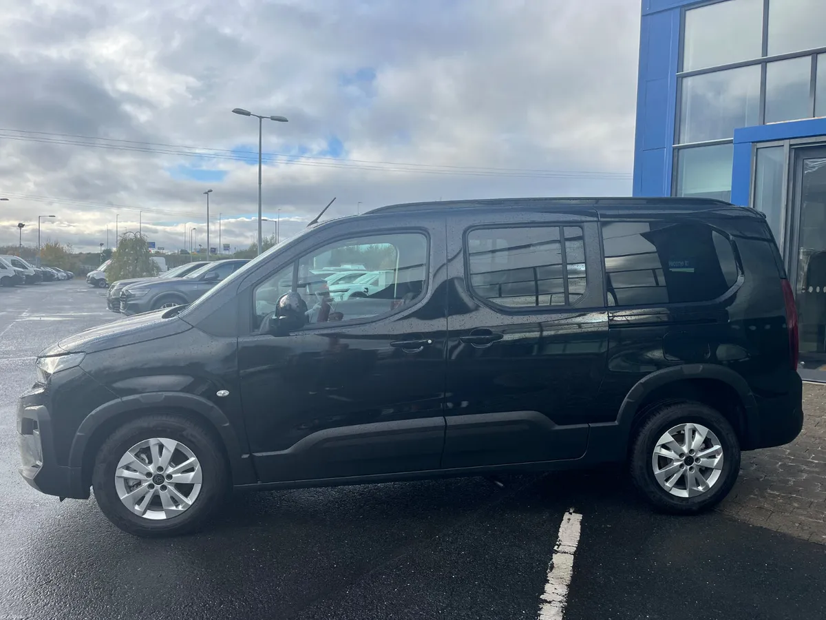 Peugeot Rifter, Taxi Spec, 5 or 7 Seats - Image 6